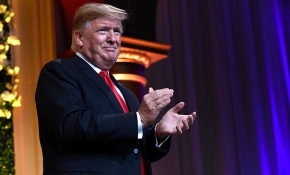 Trump'ın "portakal" gafı sosyal medyada alay konusu oldu