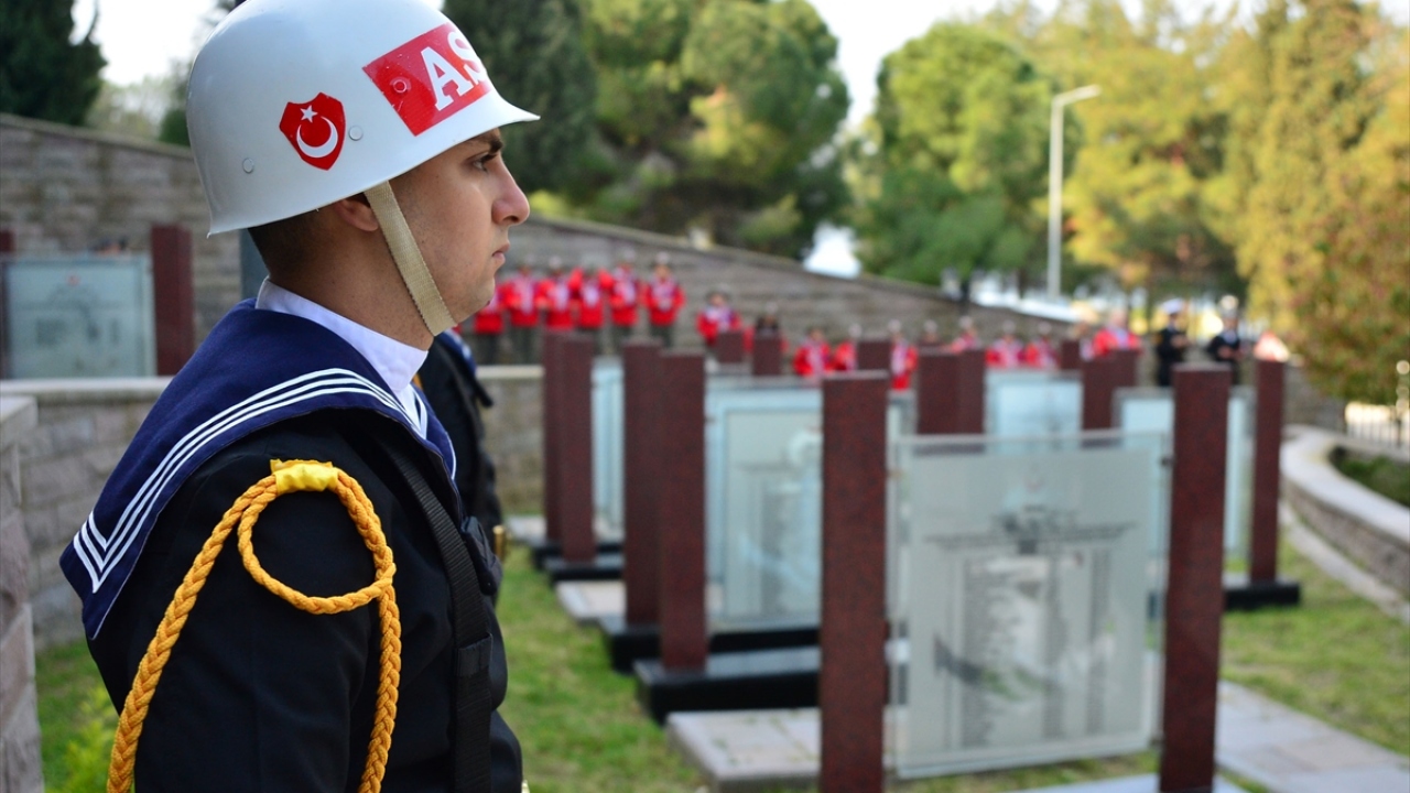 Buradaki törenin ardından Nara Kalesi`nde bando konseri verildi. 