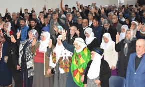 HDP'nin kutlama programında terör propagandası