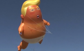 Bebek Trump balonu bu kez de ABD-Meksika sınırında havalandı