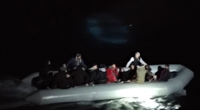 Kuşadası'nda 34 düzensiz göçmen yakalandı