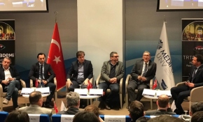 TRT Akademi spor medyasının önemli isimlerini öğrencilerle buluşturdu