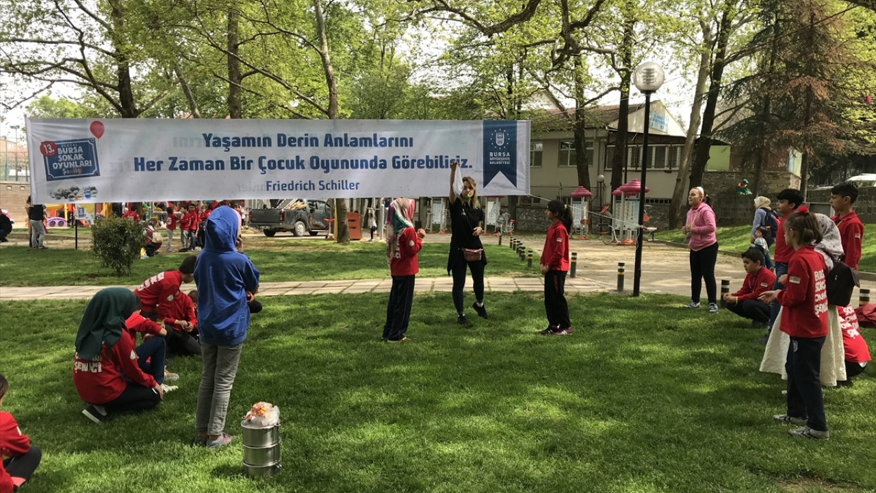 Gelecek yıllarda hem katılımcı il sayısını artırmayı hem de oyunları uluslararası boyuta taşımayı planladıklarını vurgulayan Karakaş, tüm çocukların sokak oyunlarını tanımasını amaçladıklarını ifade etti.