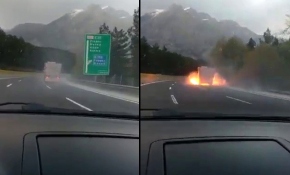 Seyir halindeki kamyon alev topuna döndü