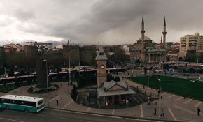 Kayseri'deki Tarihi Saat Kulesi 113 yıldır zamana meydan okuyor