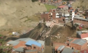 Bolivya'da toprak kayması: 17 bina yıkıldı
