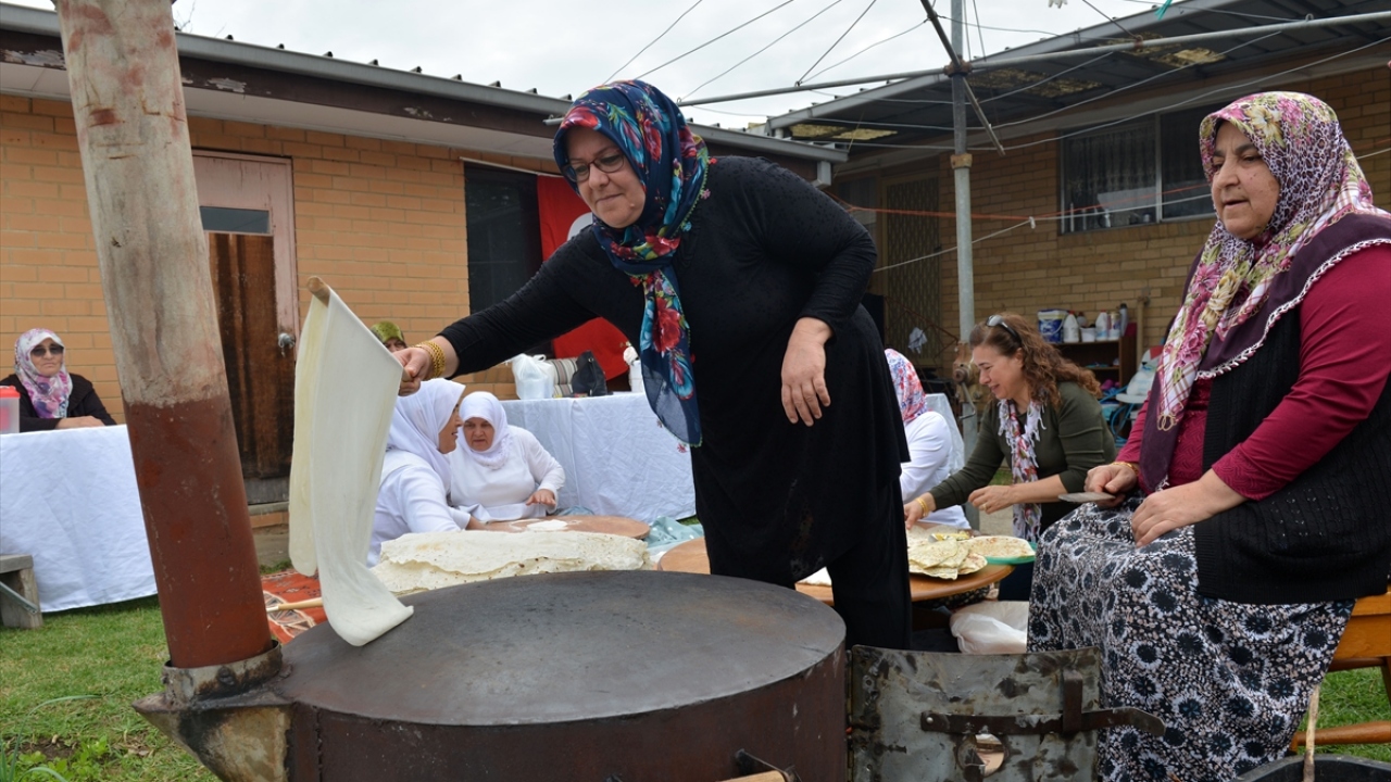 "Gündüz tok tutar açlığı hissetmeyiz." 