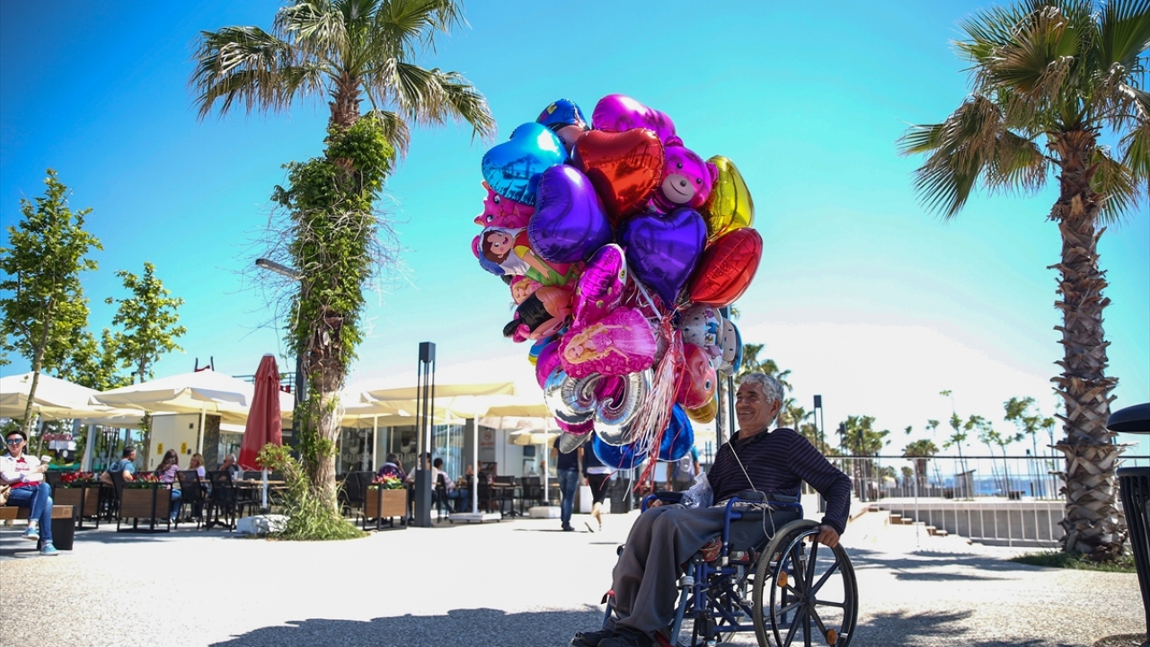 Eşi ile mutlu bir yuva 