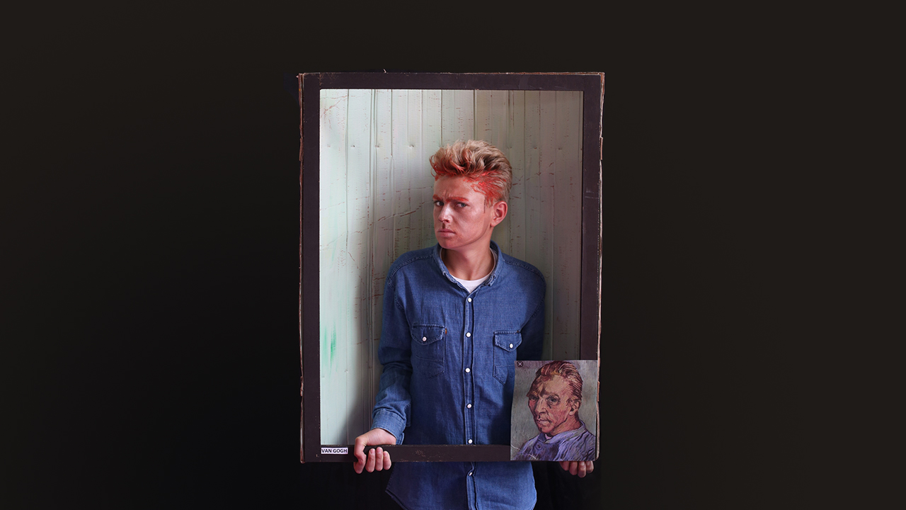 Öğrencilerden Sercan Pirol, Van Gogh`un portre çalışmasını canlandırdı.