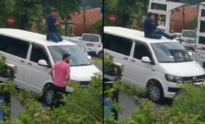 Korsan taşımacılık yapan UBER sürücüsü polise böyle direndi