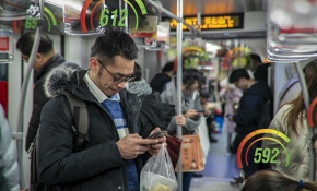 Çin hükümetinin yeni kontrol sistemi sınırları zorluyor