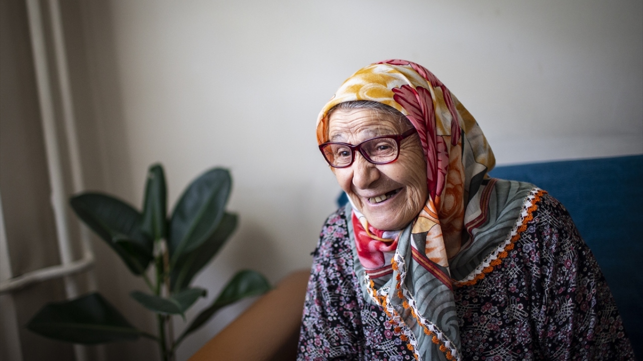 "Huzurluyum, rahatım yerinde ve mutluyum."