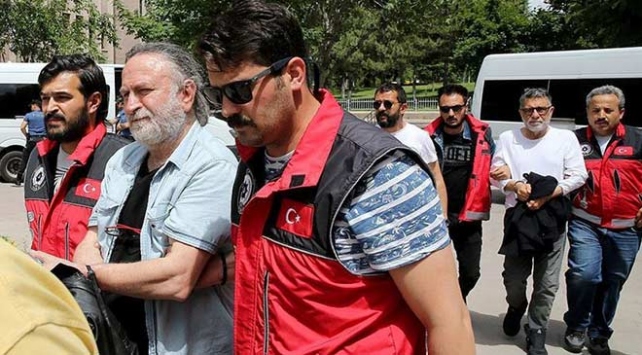 "Pedofili" içeren ifadelerin bulunduğu kitabın yazarı ve yayıncısı serbest