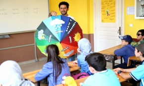 İngilizceyi eğlendirerek öğreten "Teacherman"