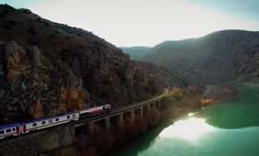 Turistik Doğu Ekspresi ilk seferini tamamladı