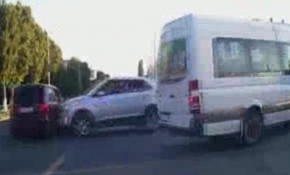 Kazaya sebep oldu, kaçmaya çalışırken şarampole yuvarlandı