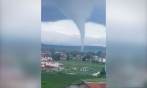 Kastamonu'da korkutan hortum