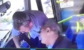 Şoför kalp krizi geçirdi, dikkatli yolcu kazayı önledi