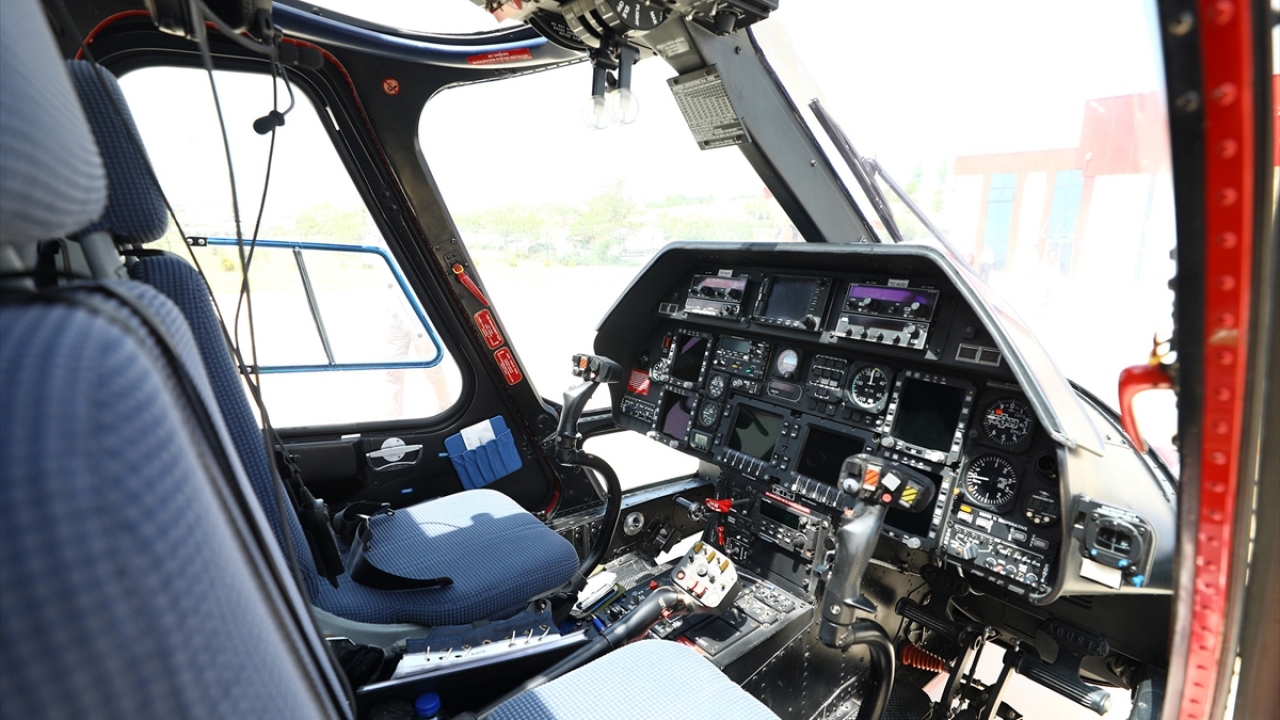 Turistik geziler için hava taksi hizmetini tercih edenlere özel 3 farklı turistik rota oluşturulurken, 20, 30 ve 40 dakikalık rotalarla vatandaşlar, Akdeniz`in eşsiz güzelliklerinin keyfini çıkarabilecek. 