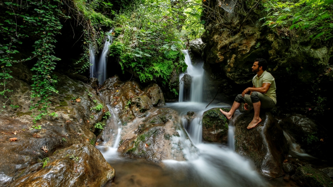 "Çok güzel bir görselliği var."