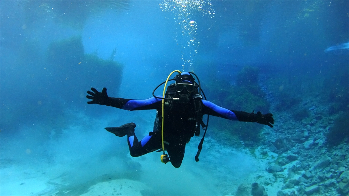 "Yaz kış gölün sıcaklığı aynı"