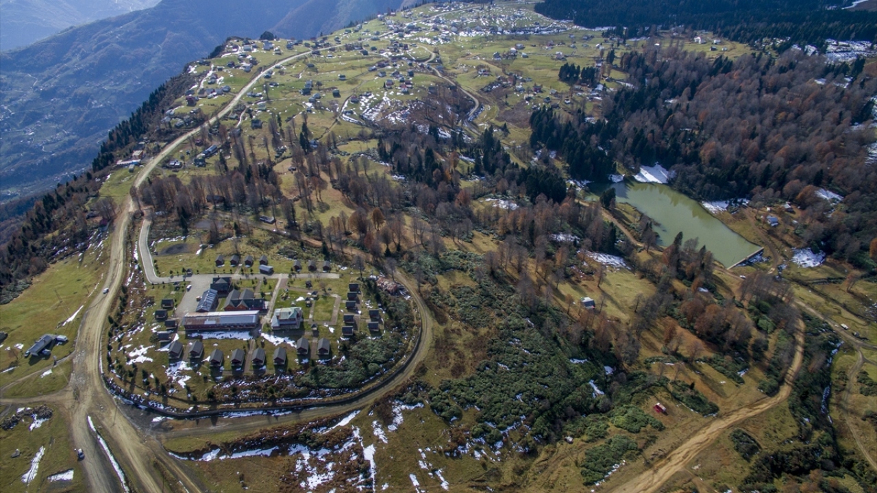 Ekim, yaptığı yazılı açıklamada, ilçe sınırları içinde yer alan Hıdırnebi Yaylası`nın, bölgede en tanınmış ve meşhur yaylalardan biri olduğunu belirtti.