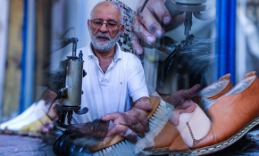 Beyoğlu'nun yardımsever "Ayakkabıcı Baba"sı