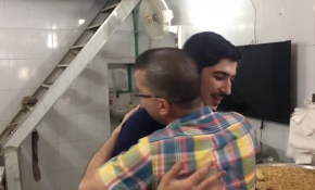 Suriyeli tatlıcının duygulandıran görüntüleri