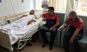 Göçük altında kalan itfaiyeci: Elbisemi kesmeyin, devletin malı