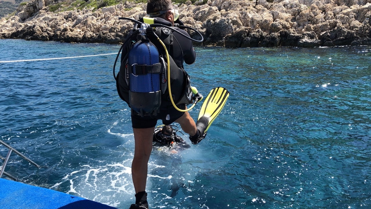 "Kaş`ı tanıtmak için elimizden geleni yapıyoruz." 