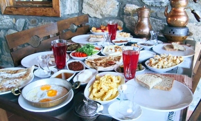 Zeyniler köyünün yöresel kahvaltısı