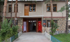 Eski müftülük binasından kütüphaneye