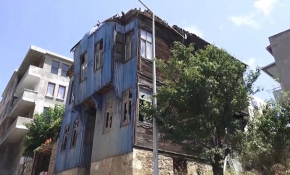 Tarihi binaya Karadeniz usulü önlem