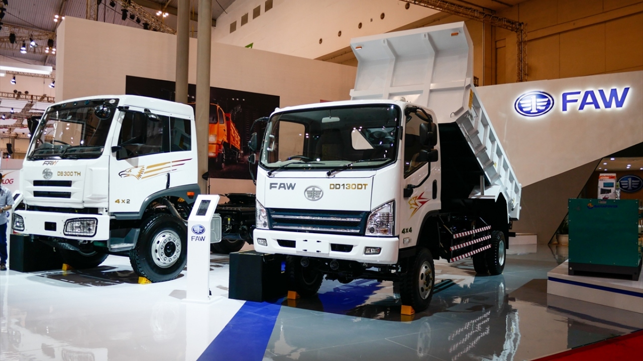 Fuarda, Faw firmasının kamyon modelleri de sergilendi. 