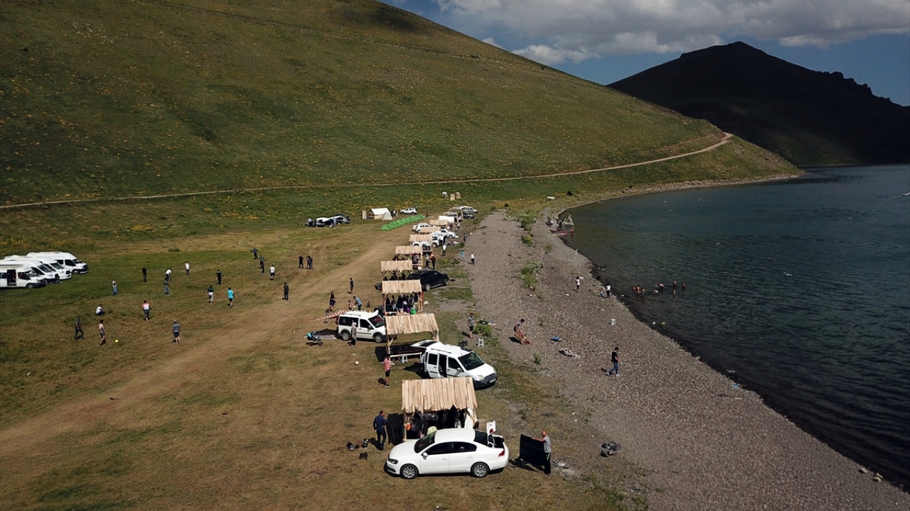 "Avrupa`dan gelen turistler bölgeye hayran kalıyor"