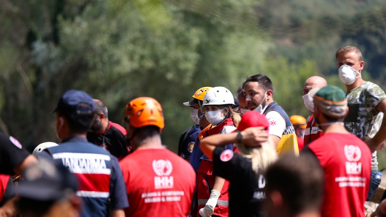 227 kişi kurtarıldı