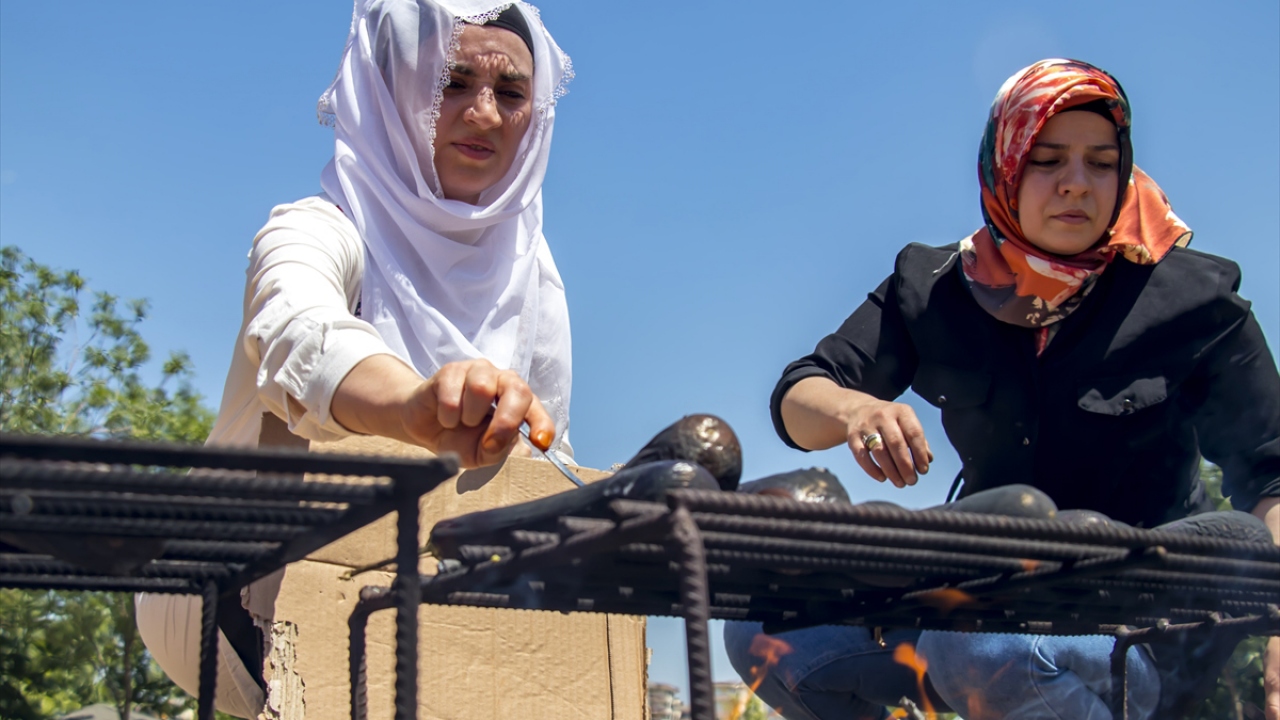 "Zahmetli bir iş, erkekler kıymetimizi bilsin"