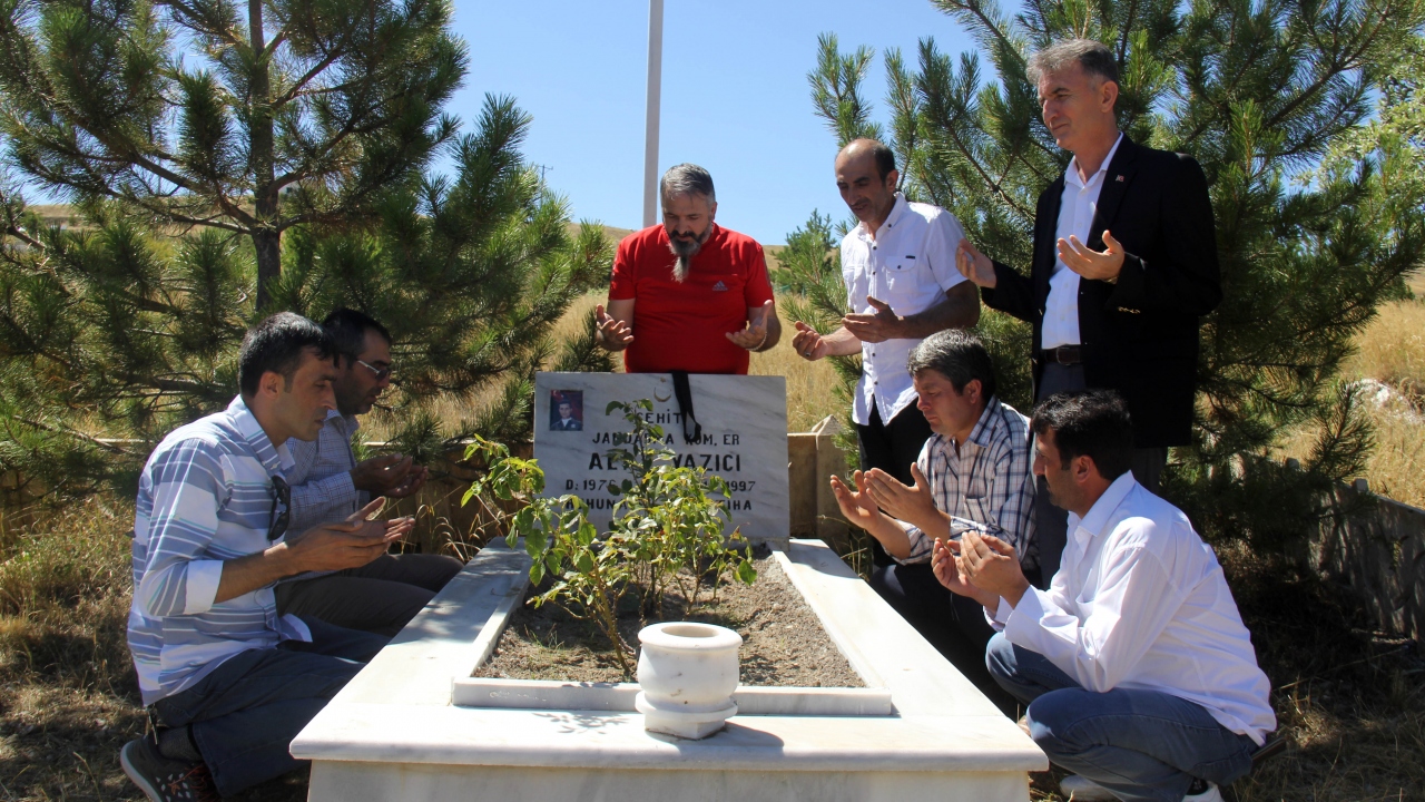 Belediye Başkanı Çuhadaroğlu da ziyaretin kendilerini onurlandırdığını söyledi.