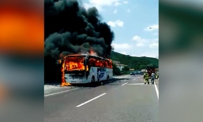 Balıkesir'de seyir halindeki otobüs yandı: 5 ölü