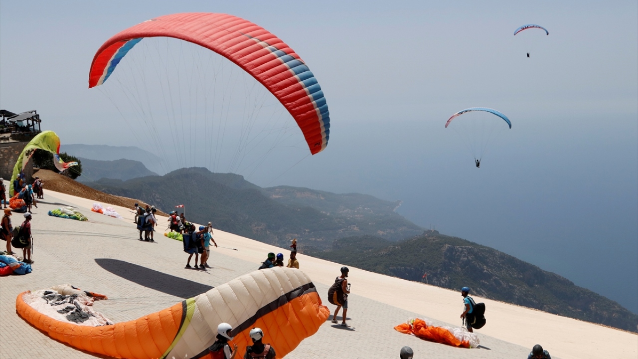 Yamaç paraşütü yapacaklara "rezervasyon yaptırın" uyarısı 