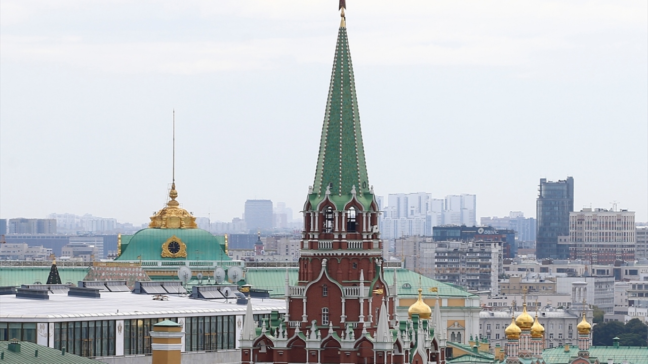 12 Mayıs 2010`da imzalanan vize muafiyetine ilişkin anlaşmanın 7 Ağustos 2019 itibarıyla kısmen tekrar yürürlüğe girdiği anımsatılan açıklamada, "Temennimiz, anılan anlaşmanın tüm hükümleriyle uygulanmasına başlanmasıdır." ifadesi yer aldı.