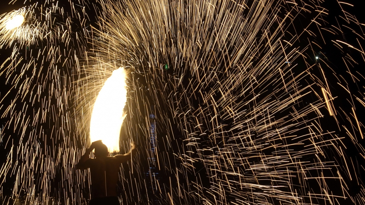 Hurgada, Mısır`da bulunan Kızıldeniz kıyısında bir tatil kenti.