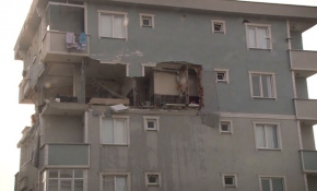 Sancaktepe'de doğalgaz patlaması