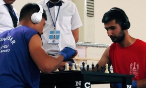Hem bilek hem beyin gücü isteyen spor: Satranç boksu