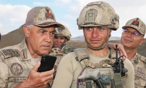 Jandarma Genel Komutanı Orgeneral Arif Çetin, Kıran Operasyonu bölgesinde