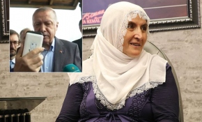 Cumhurbaşkanı Erdoğan Hacire anne ile görüştü