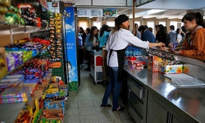 Okul kantinlerinde sağlıklı gıda dönemi başlıyor