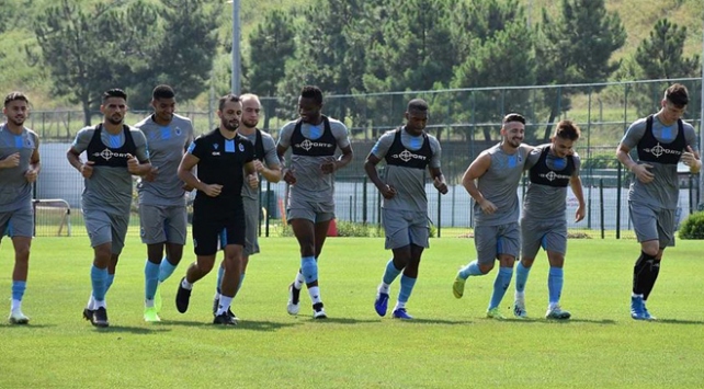 Trabzonspor AEK maçı hazırlıklarına başladı