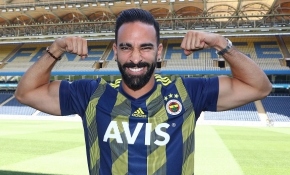 Adil Rami Fenerbahçe'de