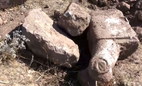 Erzurum'da eski Türklere ait mezar taşları bulundu